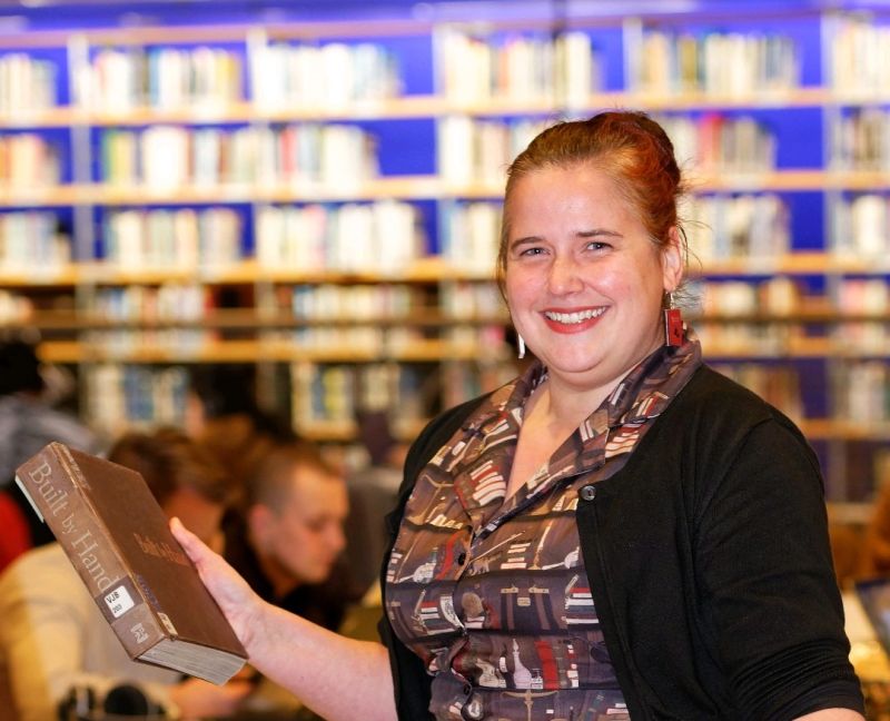 Louise Otting-Geevers, Collection & License Manager at TU Delft Library